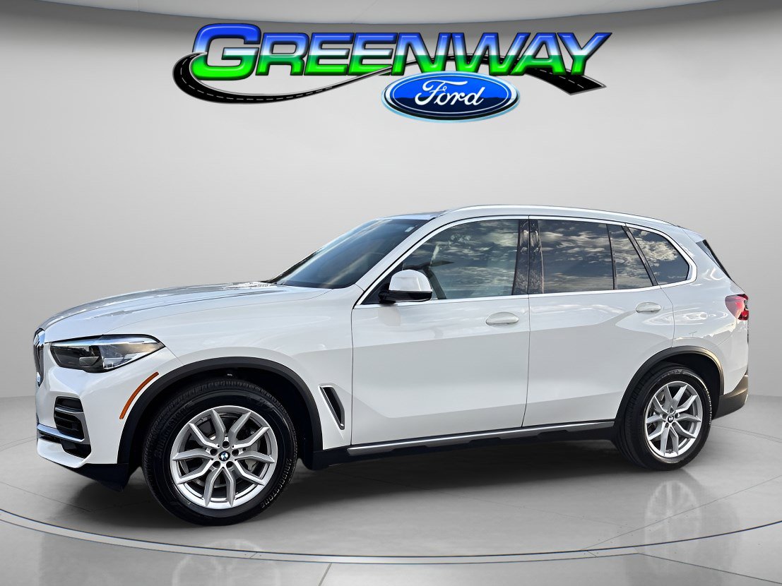 2023 BMW X5 40i's photo