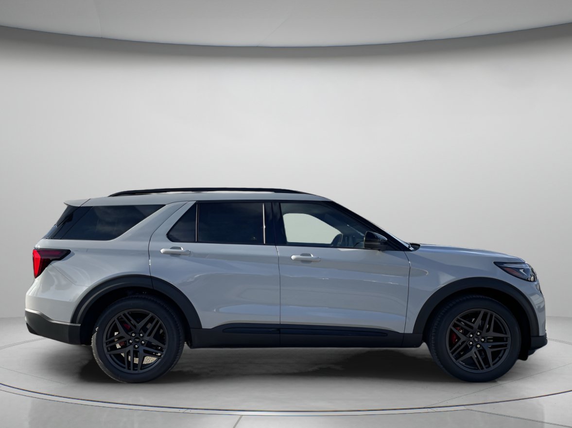 New 2027 Ford Explorer ST Sport Utility