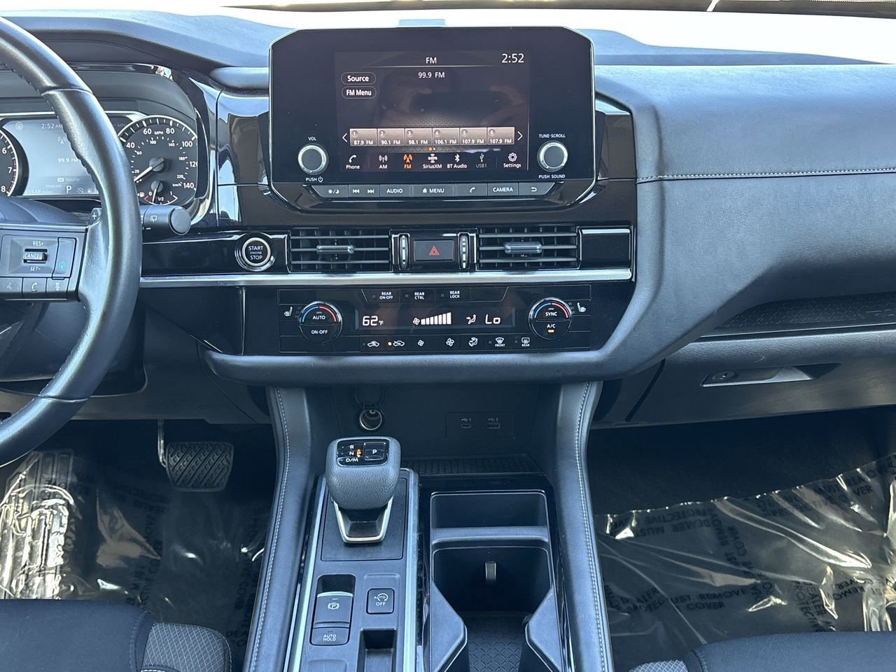 2024 Nissan Pathfinder SV - Photo 15