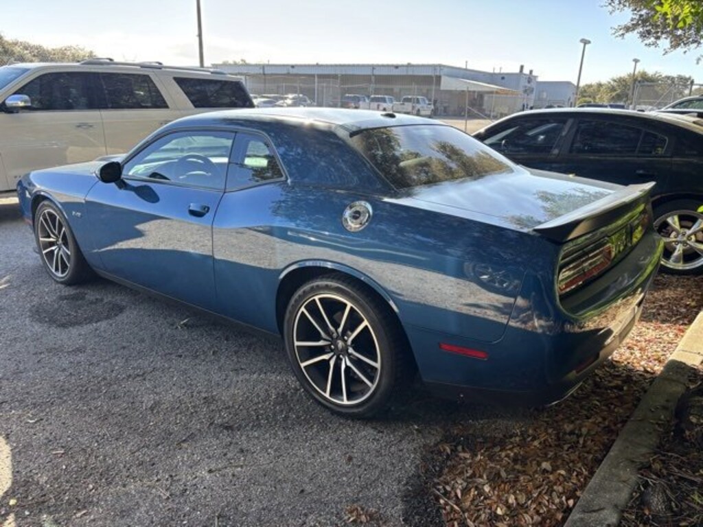 Used 2023 Dodge Challenger R/T 2dr Car