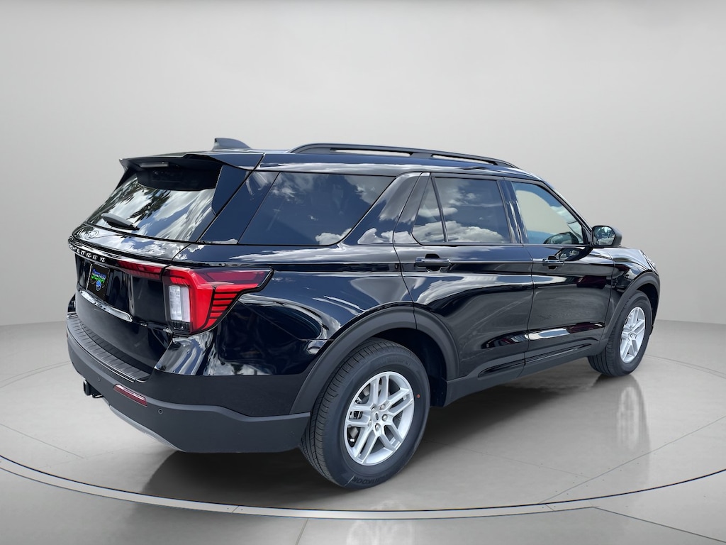 New 2026 Ford Explorer Active Sport Utility