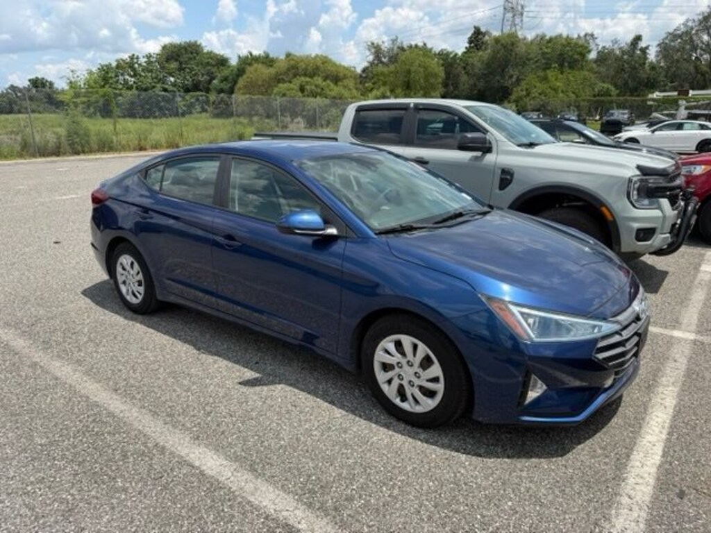 Used 2020 Hyundai Elantra SE 4dr Car