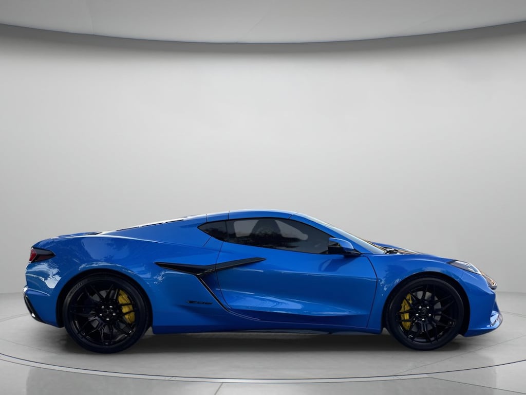 Used 2025 Chevrolet Corvette Z06 2dr Car