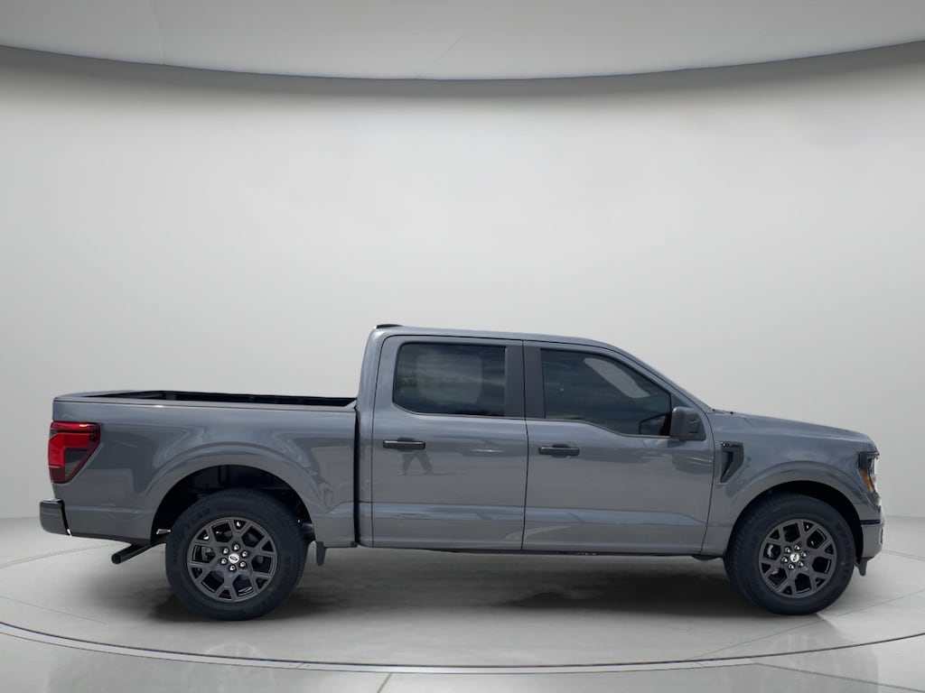 New 2026 Ford F-150 STX Crew Cab Pickup