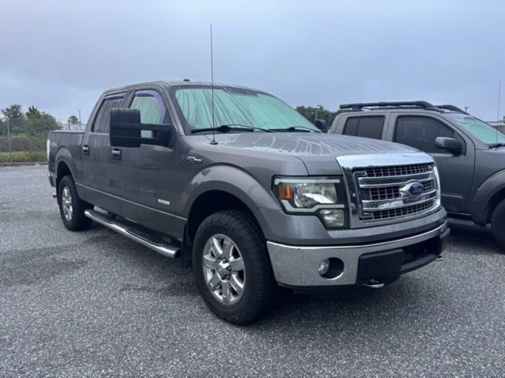 Used 2013 Ford F-150 XLT Crew Cab Pickup