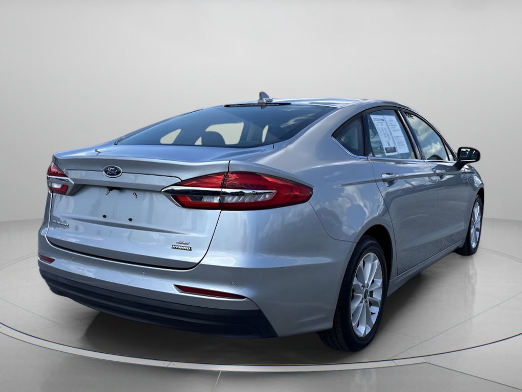 Used 2020 Ford Fusion Hybrid SE 4dr Car