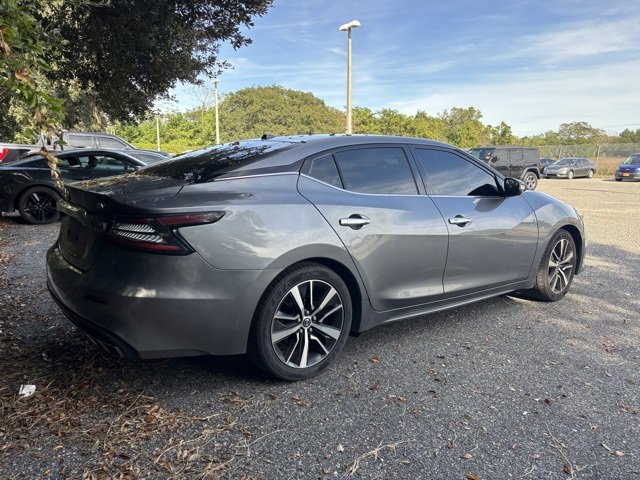 2022 Nissan Maxima SV photo 3