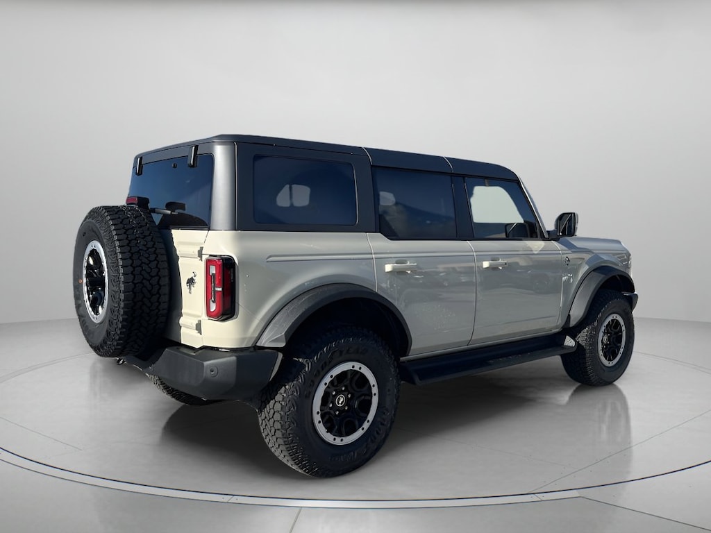 New 2025 Ford Bronco Outer Banks Convertible