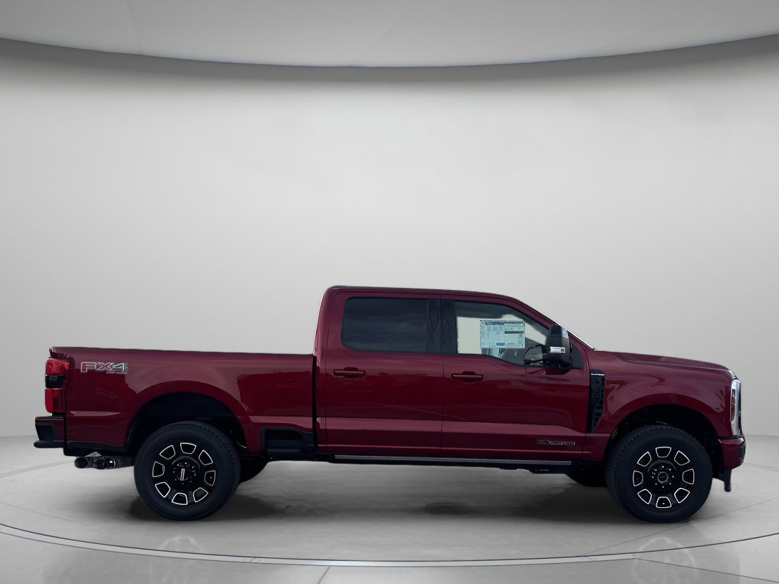 2026 Ford F-250 Super Duty Platinum - Photo 2