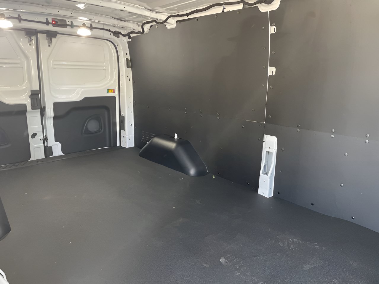 2026 Ford Transit Van Base - Photo 18