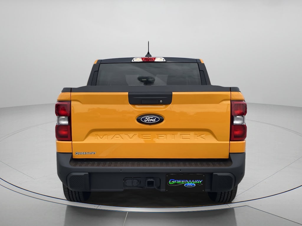 New 2026 Ford Maverick XLT Crew Cab Pickup