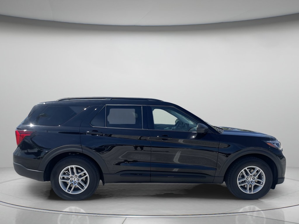New 2026 Ford Explorer Active Sport Utility