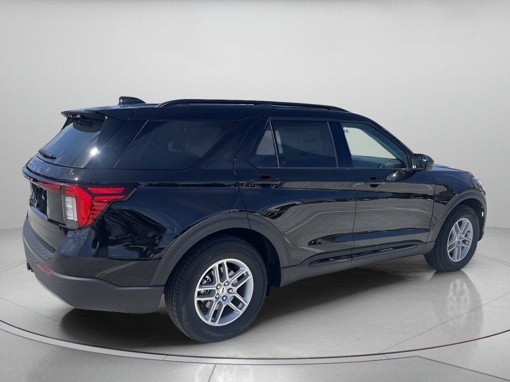 New 2026 Ford Explorer Active Sport Utility