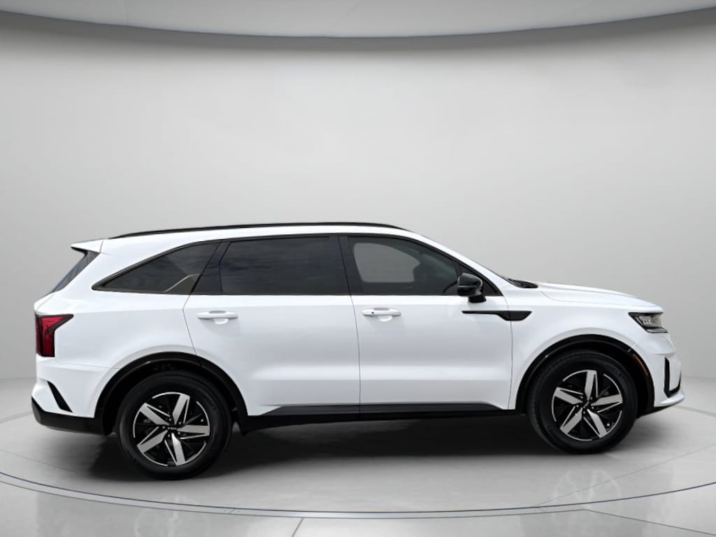 Used 2023 Kia Sorento S Sport Utility