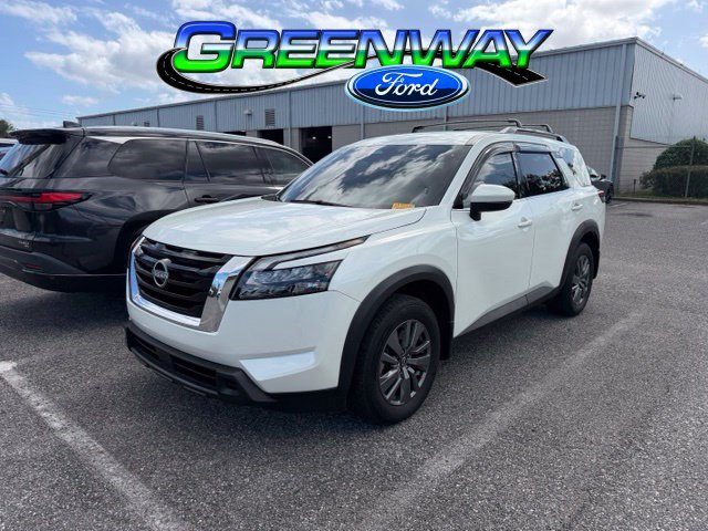Used 2024 Nissan Pathfinder SV Sport Utility