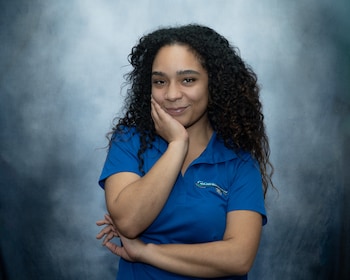 Staff member Williana Campos from 8d4b74ce1a4e