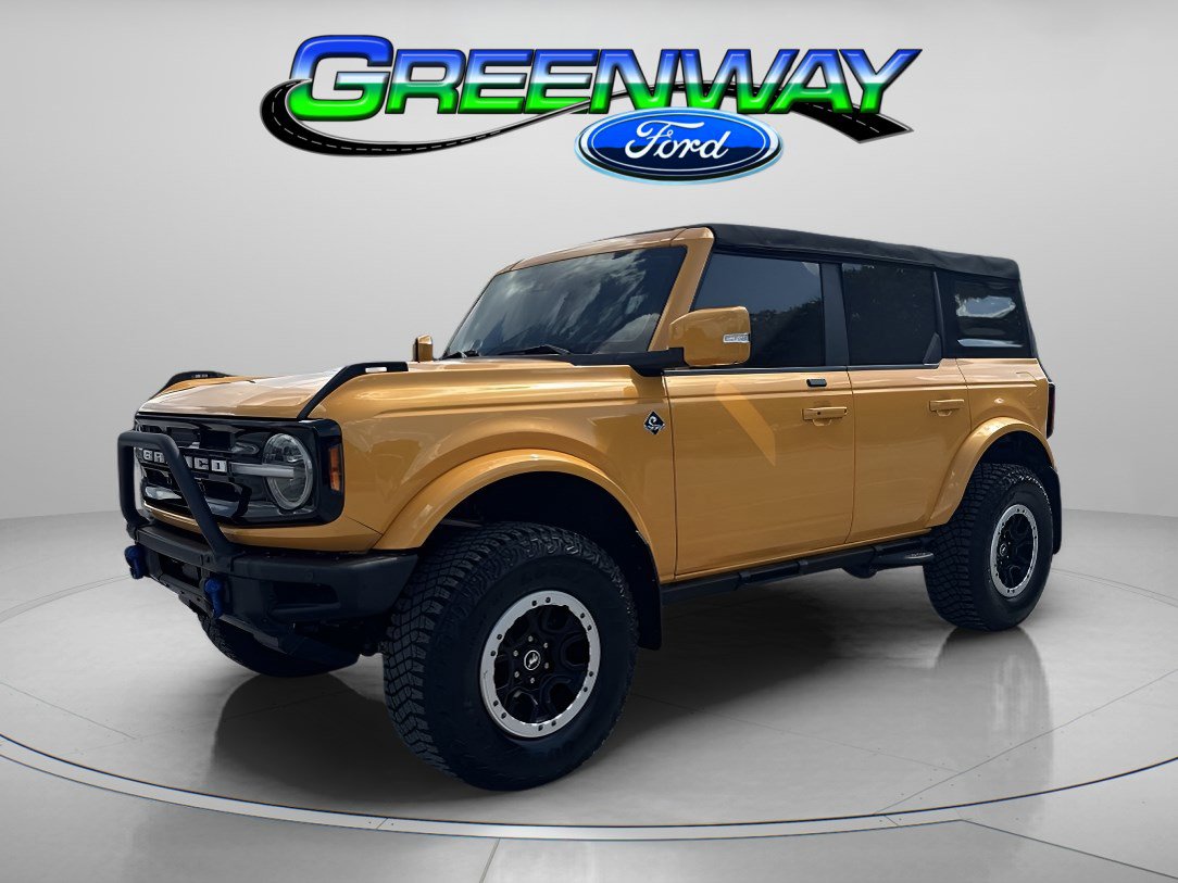 2021 Ford Bronco 4-Door Outer Banks's photo