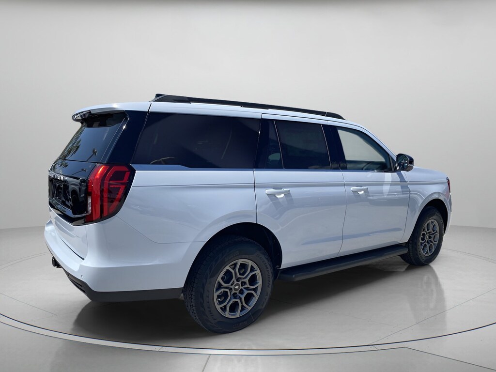 New 2026 Ford Expedition Active Sport Utility