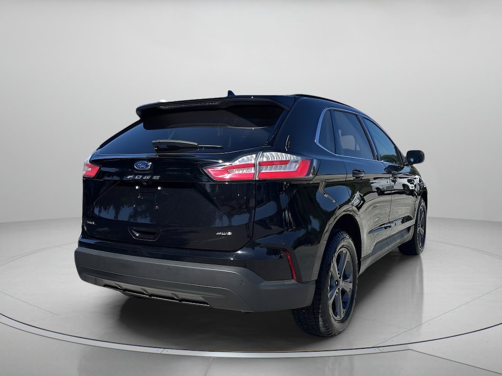 Certified 2022 Ford Edge SEL Sport Utility