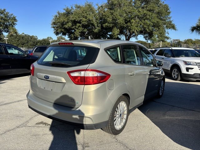2016 Ford C-Max Hybrid SE photo 3