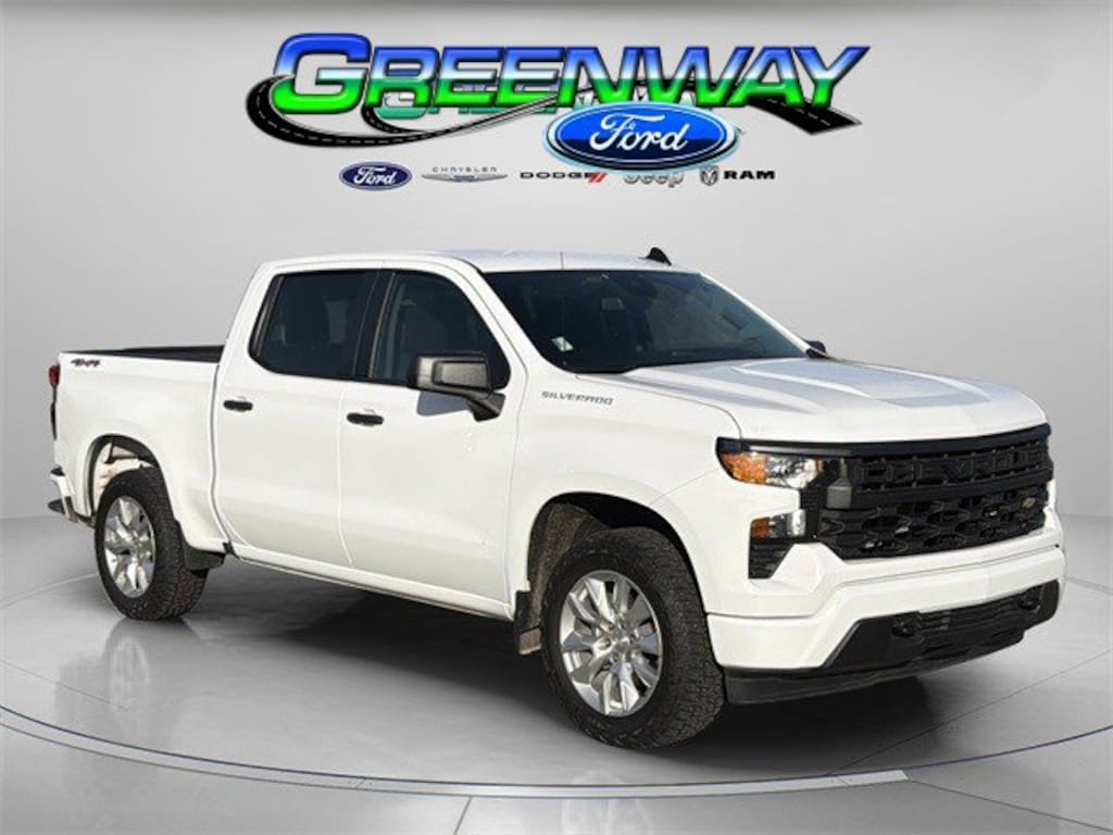 Used 2024 Chevrolet Silverado 1500 Custom Crew Cab Pickup