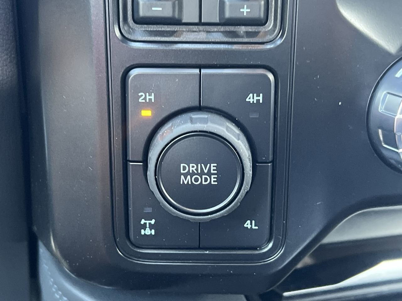 2026 Ford F-250 Super Duty Platinum - Photo 28