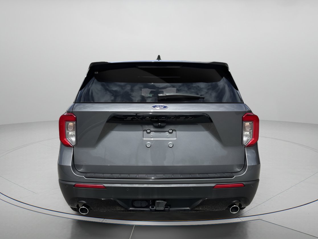 2023 Ford Explorer ST-Line photo 4