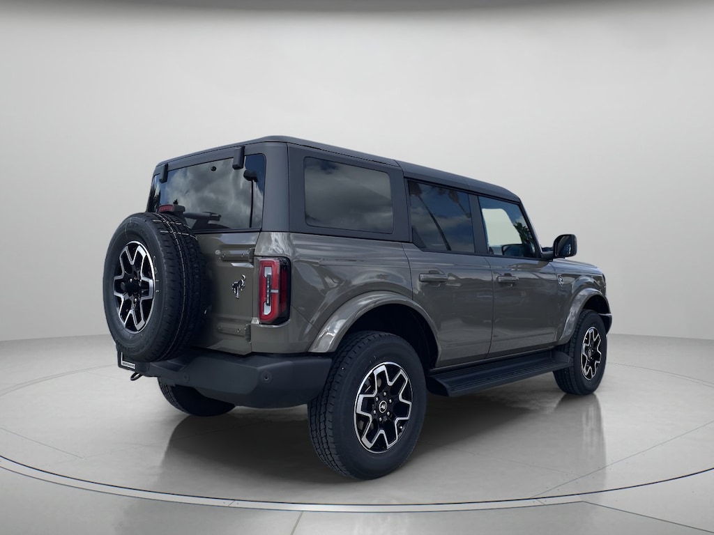 New 2025 Ford Bronco Outer Banks Convertible