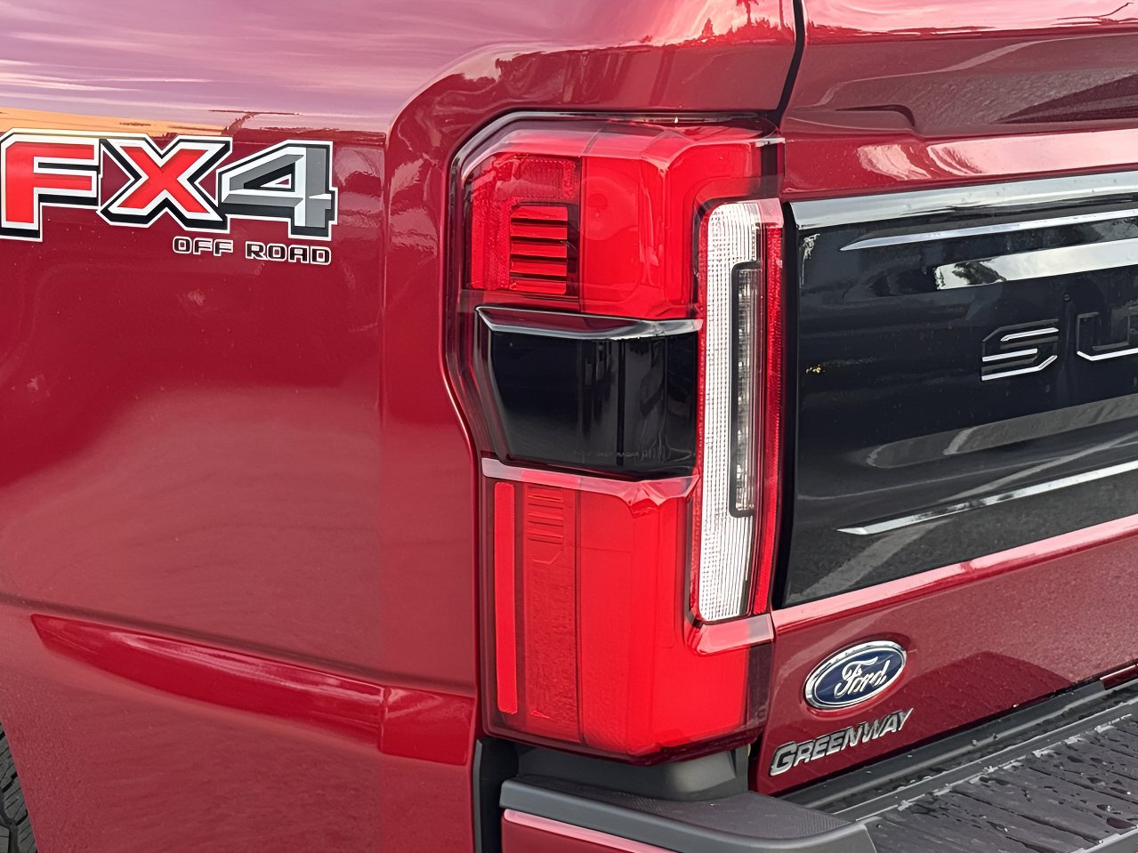 2026 Ford F-250 Super Duty Platinum - Photo 8