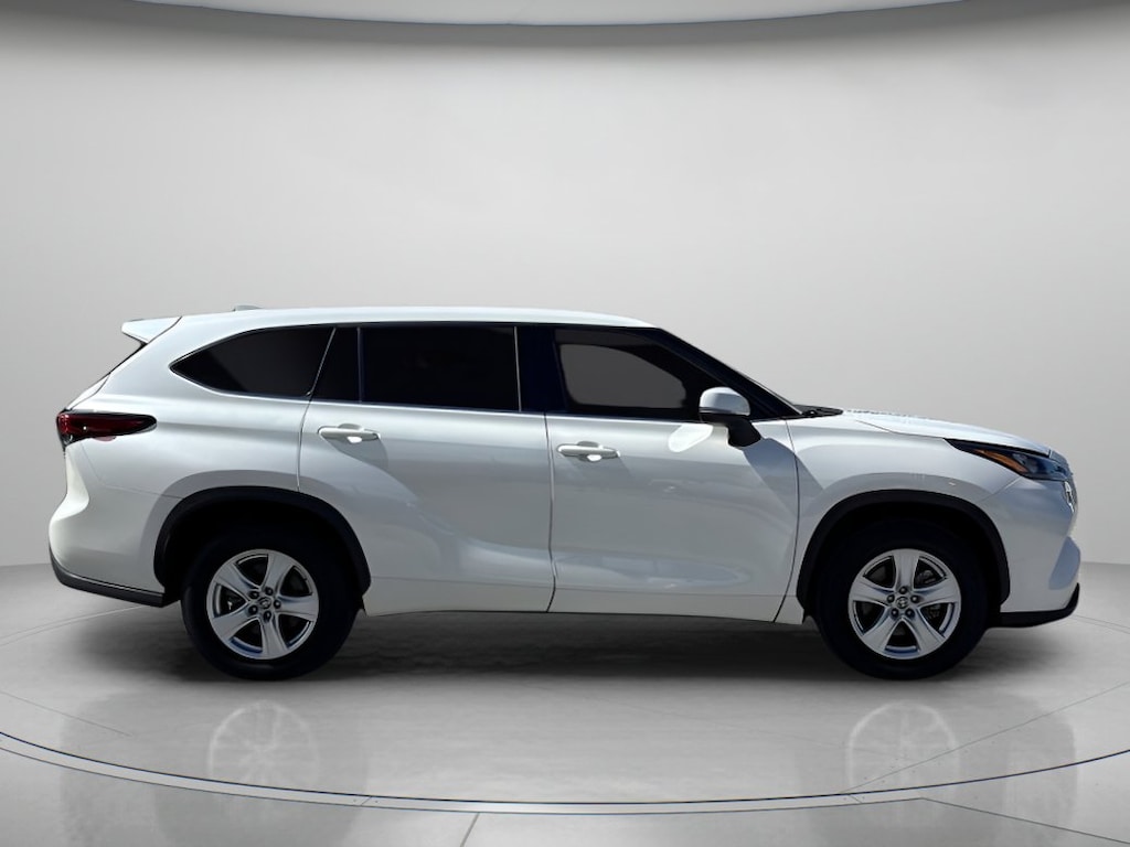 Used 2020 Toyota Highlander L Sport Utility