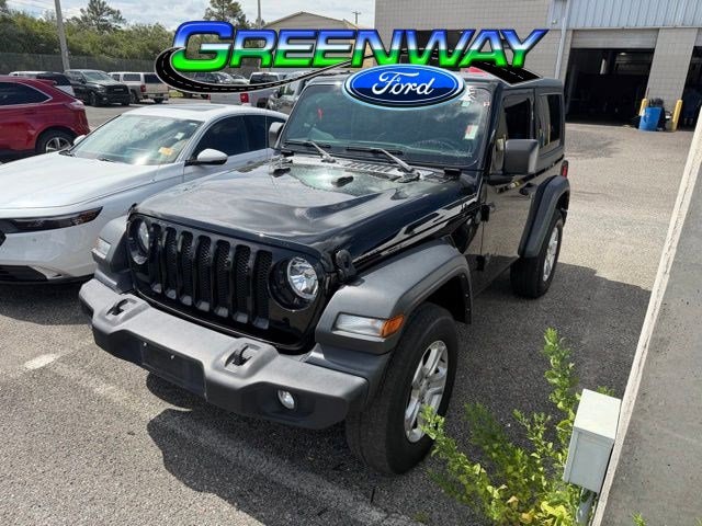 2022 Jeep Wrangler Sport S's photo