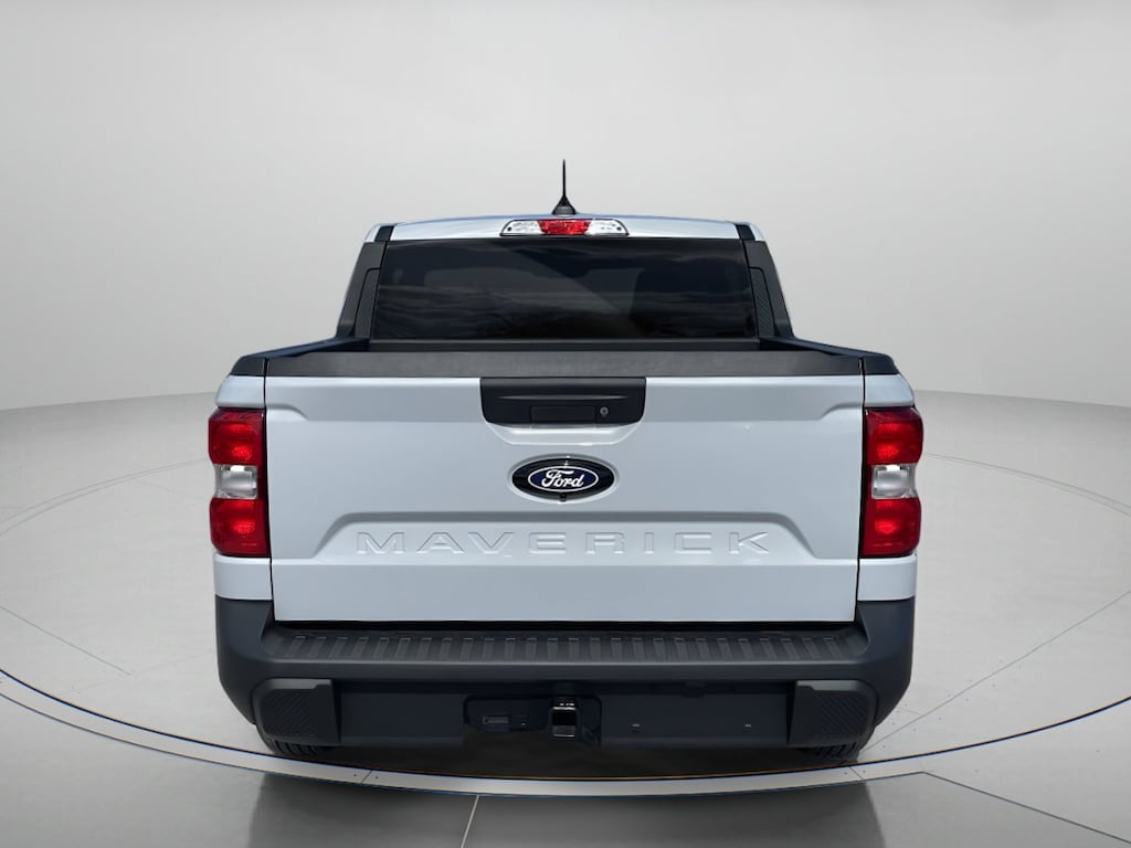 Used 2025 Ford Maverick XL Crew Cab Pickup