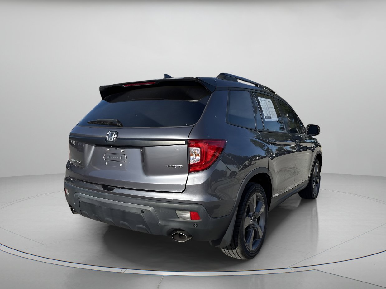 2021 Honda Passport Touring Sport photo 3