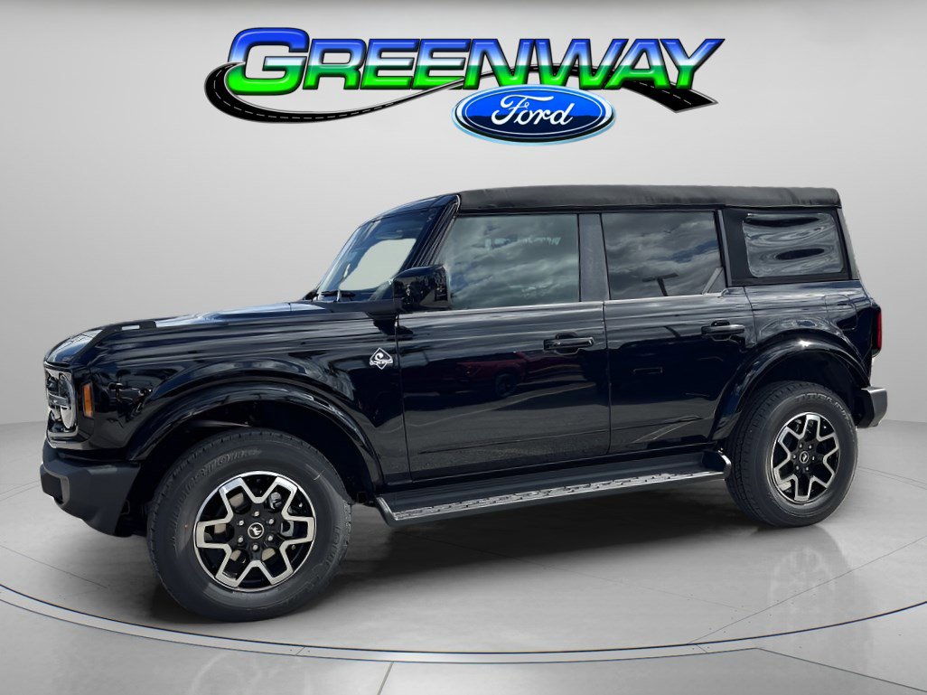 2025 Ford Bronco 4-Door Outer Banks's photo