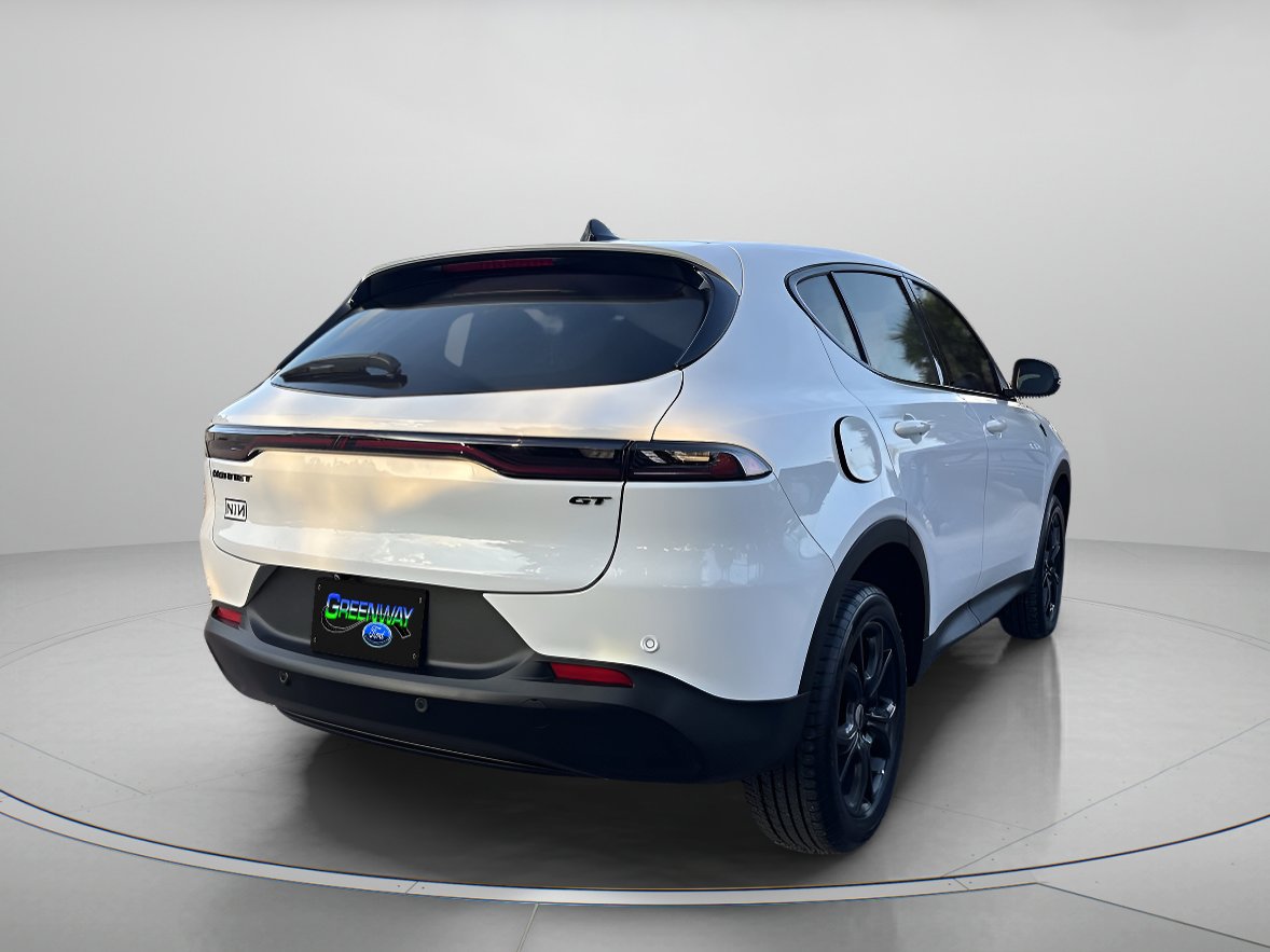 2024 Dodge Hornet GT photo 3