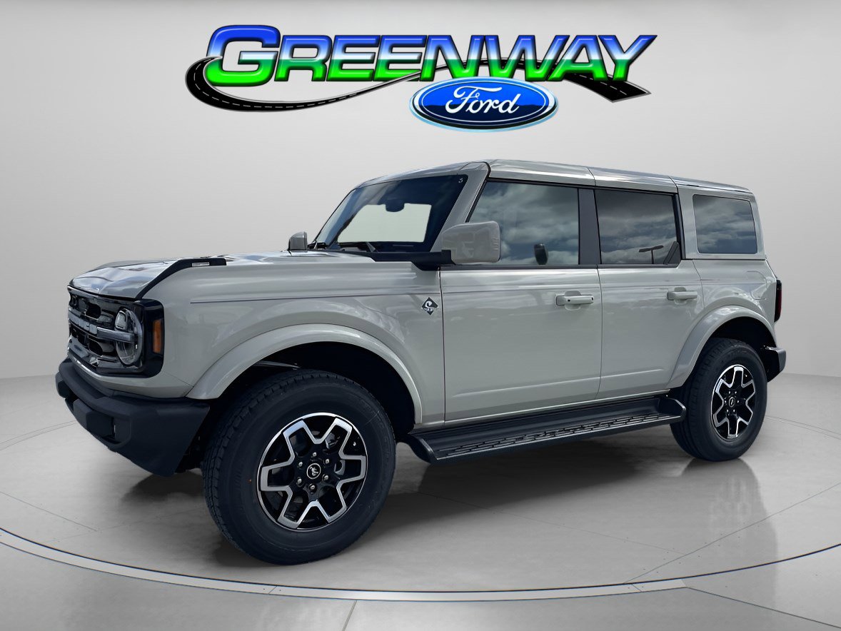 2025 Ford Bronco 4-Door Outer Banks's photo