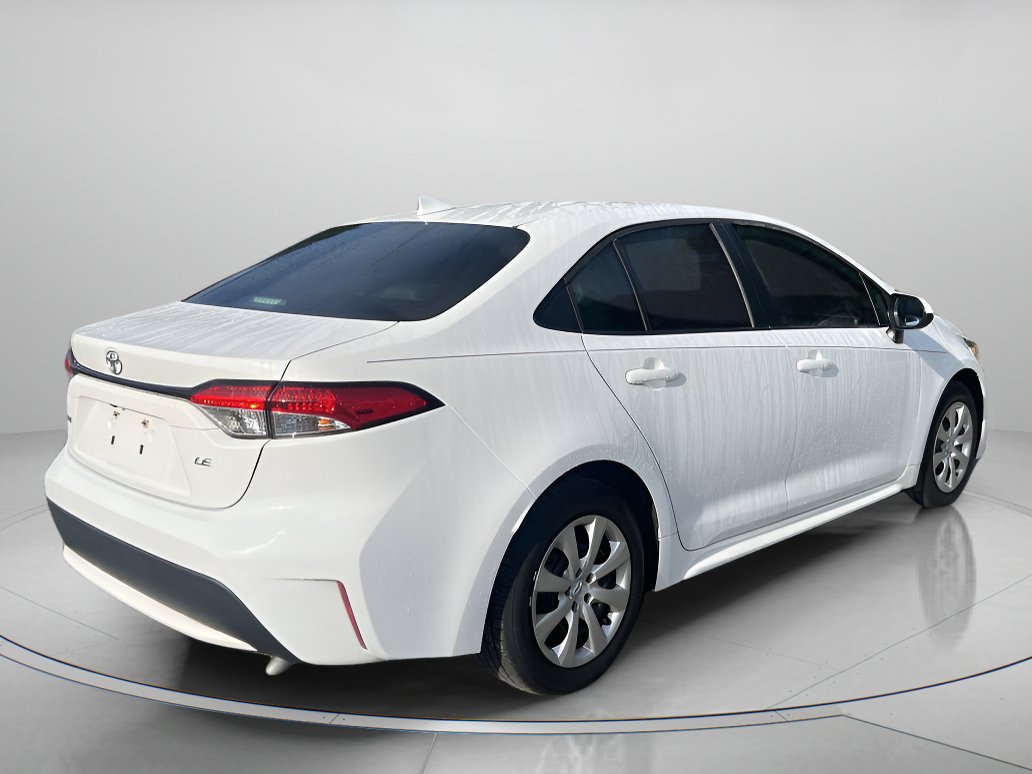 2020 Toyota Corolla LE photo 2