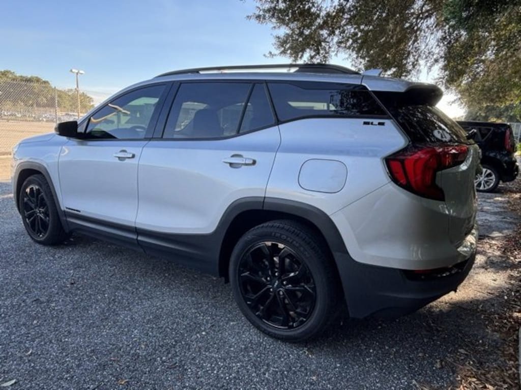 Used 2020 GMC Terrain SLE Sport Utility