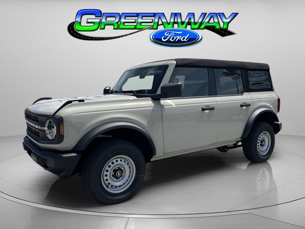 2026 Ford Bronco Base 4x4's photo