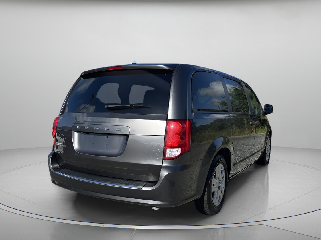 2020 Dodge Grand Caravan SE photo 3