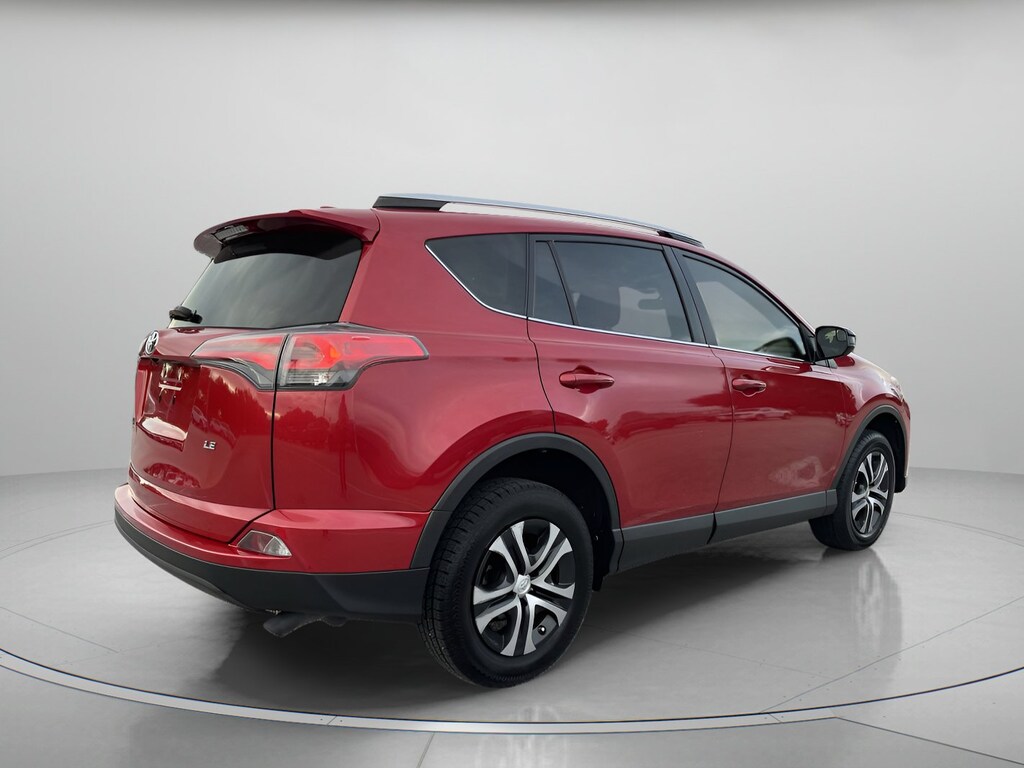 Used 2016 Toyota RAV4 LE Sport Utility