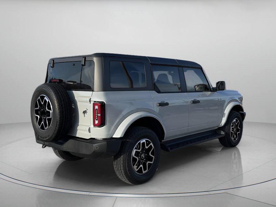 New 2026 Ford Bronco Outer Banks Convertible