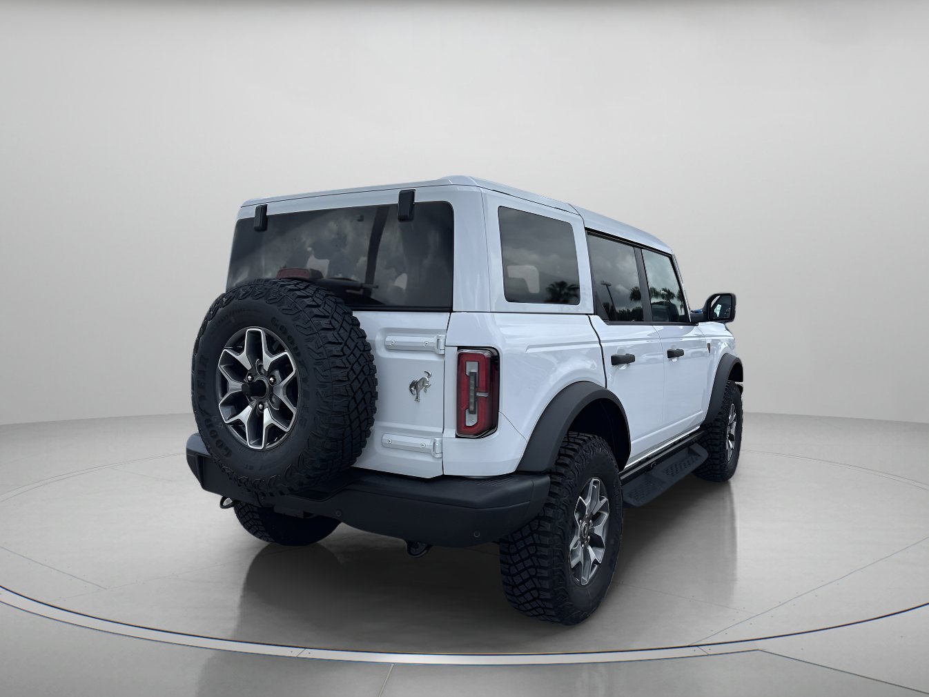2025 Ford Bronco Badlands photo 3