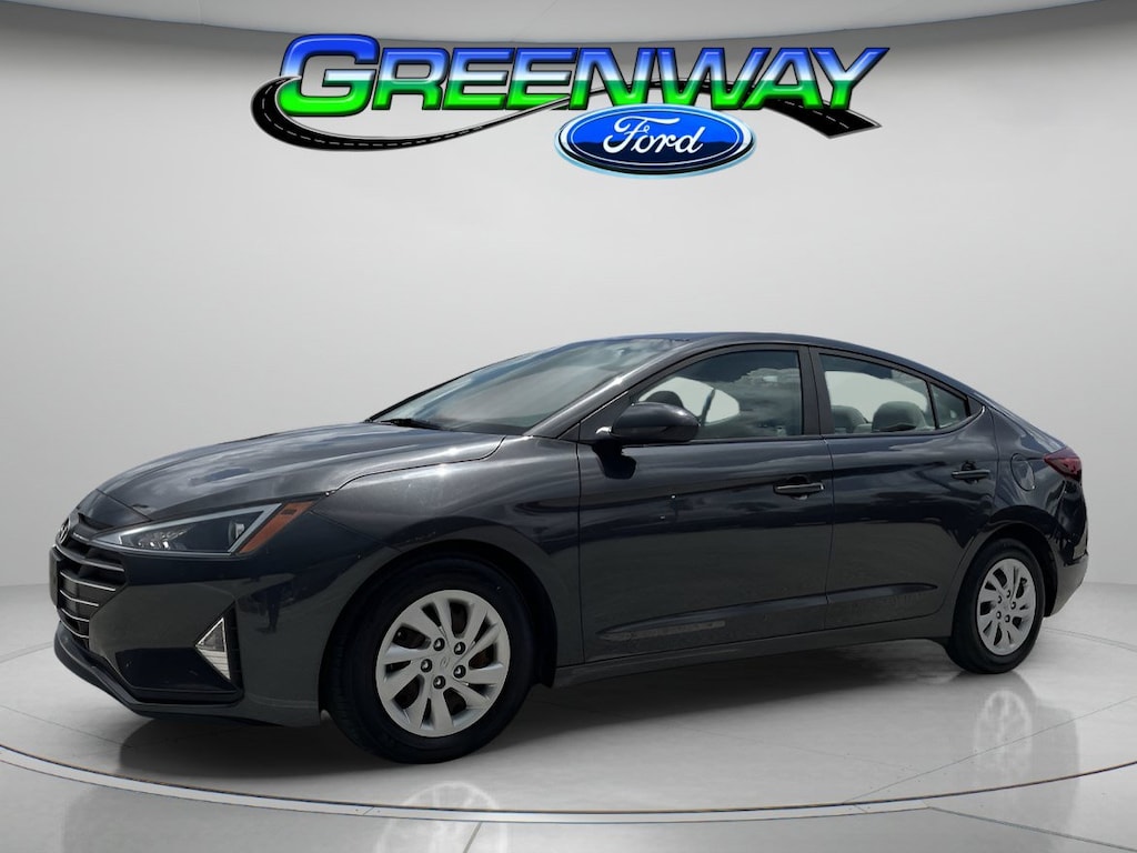 Used 2020 Hyundai Elantra SE 4dr Car