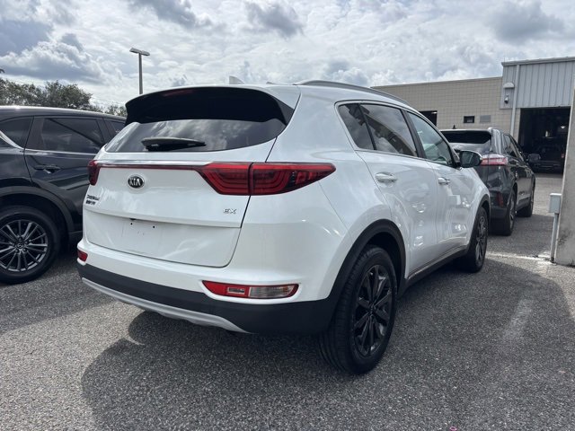 2018 Kia Sportage EX photo 3