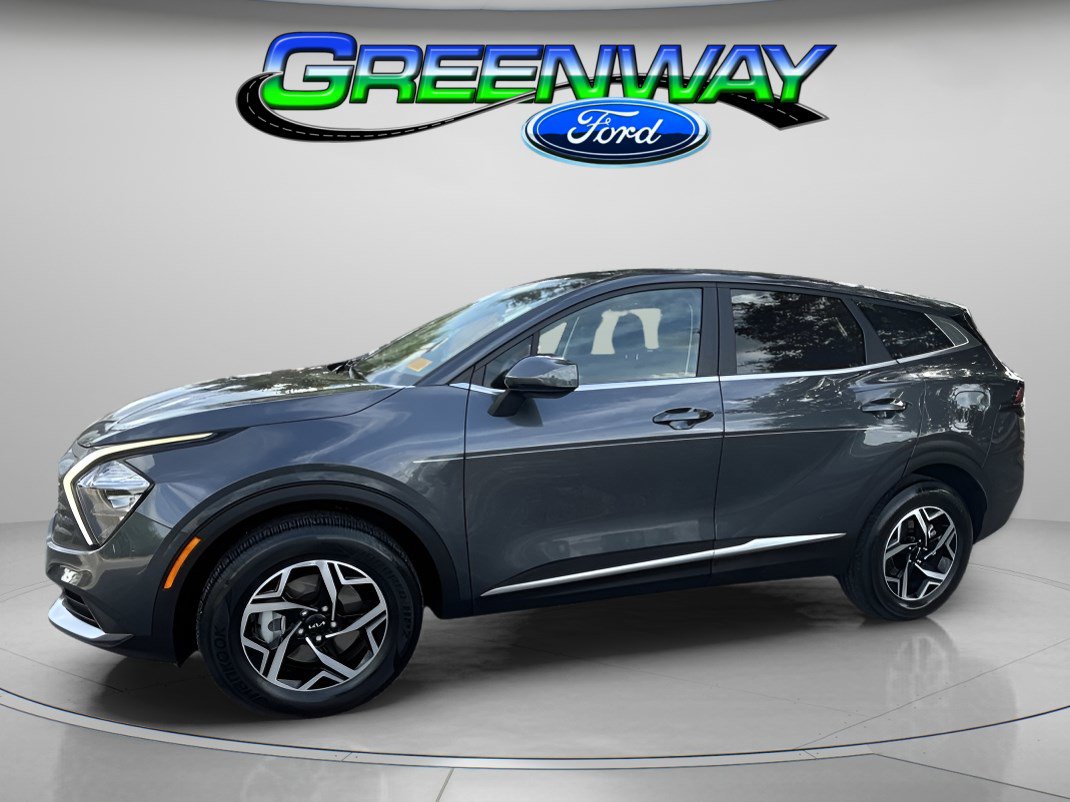 2023 Kia Sportage LX's photo