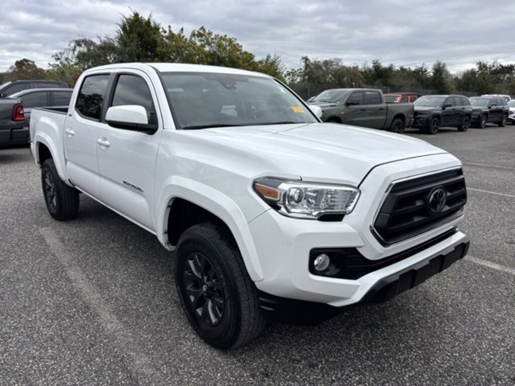 Used 2023 Toyota Tacoma 2WD SR5 Crew Cab Pickup