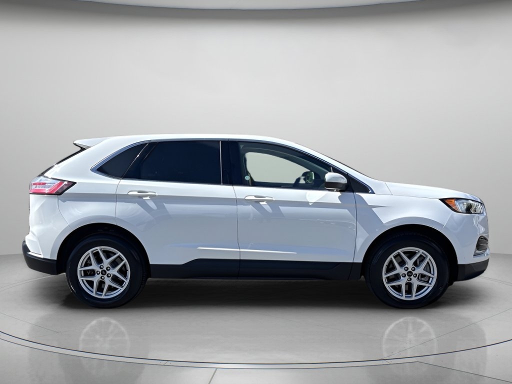 Used 2023 Ford Edge SEL Sport Utility