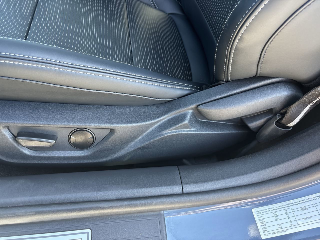 2025 Ford Mustang GT Premium Fastback - Photo 18