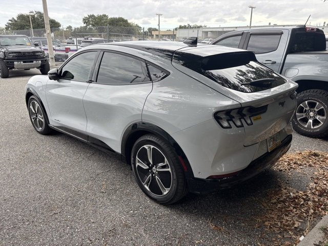 2023 Ford Mustang Mach-E Premium photo 4